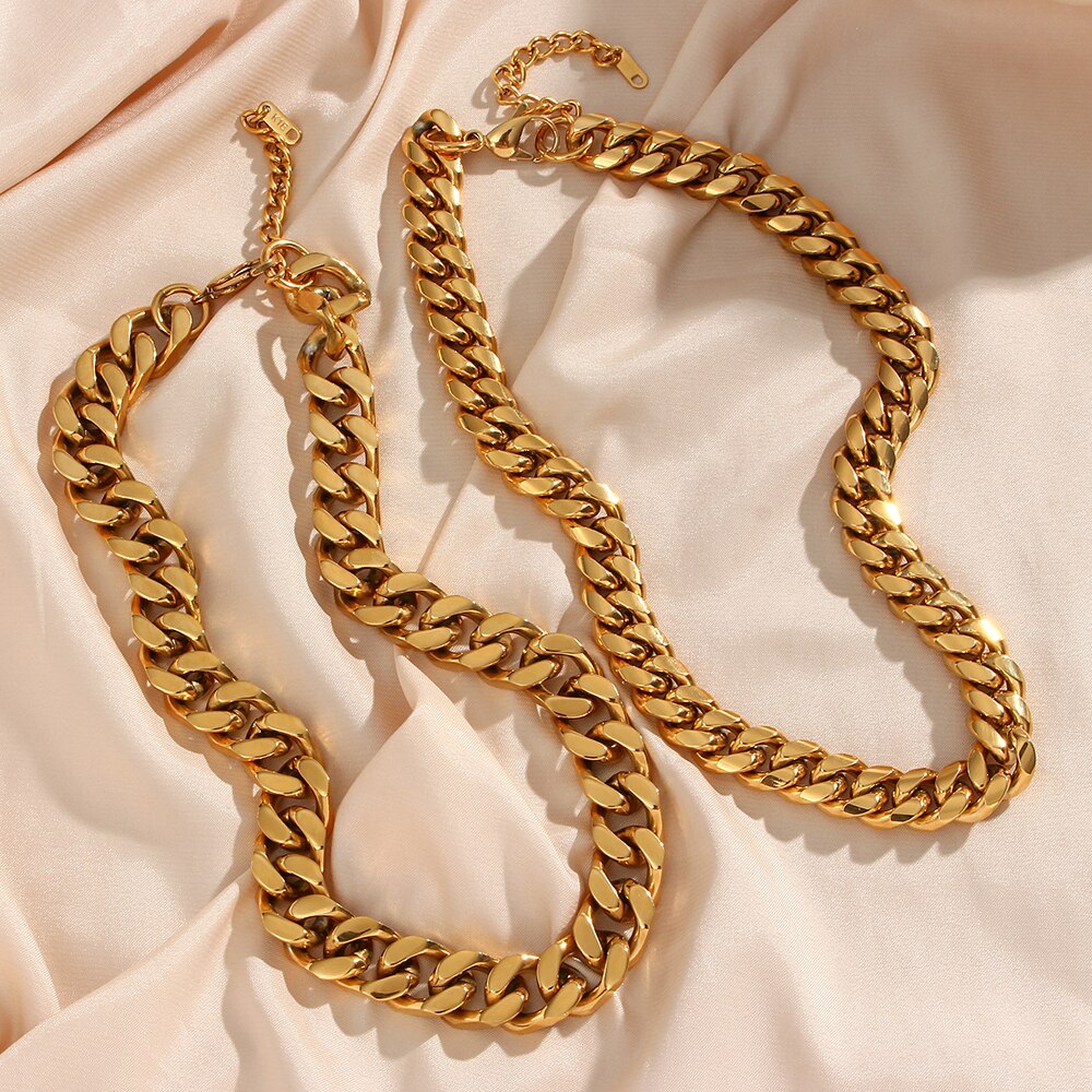 Zoe Chunky Cuban Chain Necklaces - Elegance Jewelry Boutique