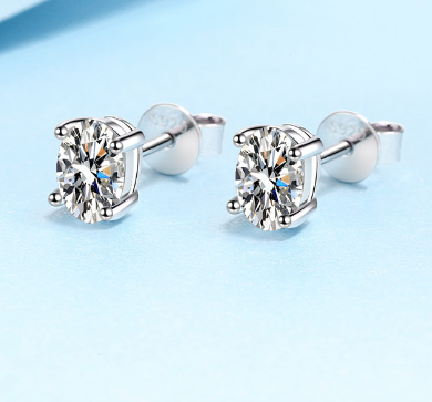 Moissanite Diamond Stud Earrings - Elegance Jewelry Boutique